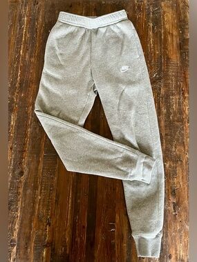 Nike Gray Fleece Joggers with White Swoosh Sz XXS EUC